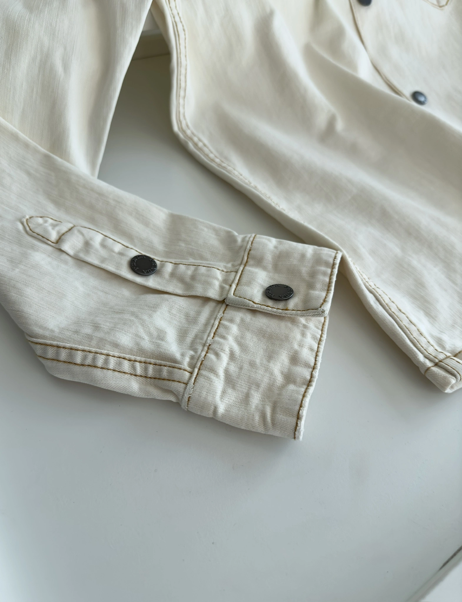 wg.luxury- Pr141 item:D-F409K2910
